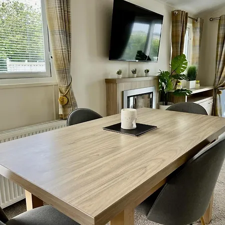 Sea Breeze Villa In Newquay וילה *